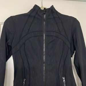 Lululemon Athletica Define Black Zip-up Jacket - Size 6.